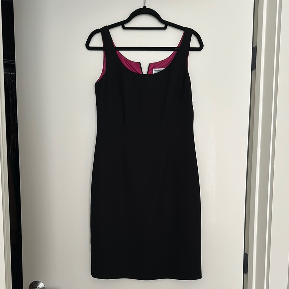 Black Sleeveless Dress